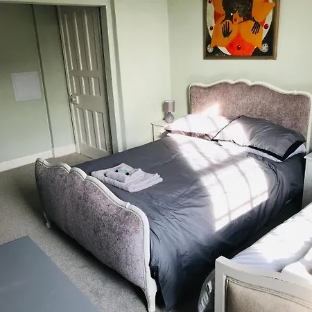 Regency Rooms Guesthouse-3
