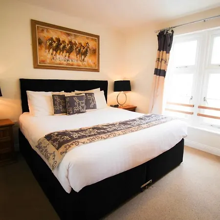 Blorenge House-3