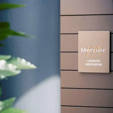 Mercure London Heathrow Airport-3