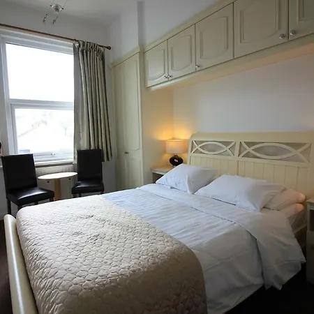Seafield House-3