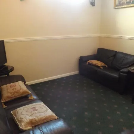 Ashleigh House-2