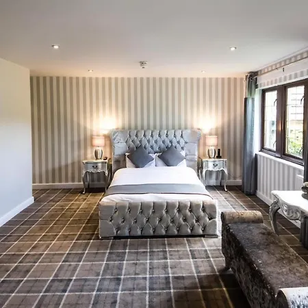 The Rock Hotel-2