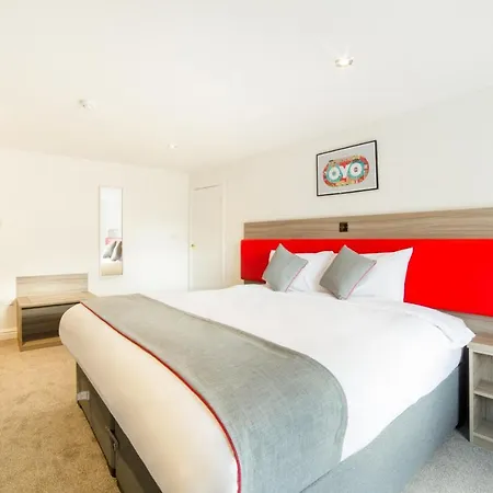 The Connaught Hotel Wolverhampton-3