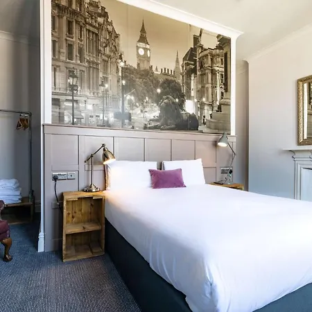 The Station Hotel-3