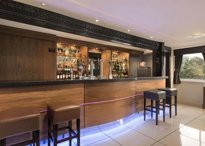 Aston Court Hotel