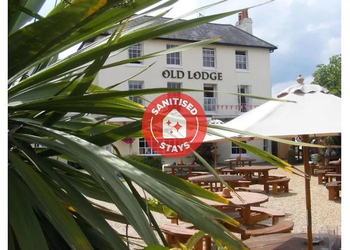 The Old Lodge