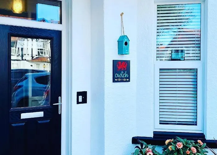 Cwtch Guesthouse Llandudno