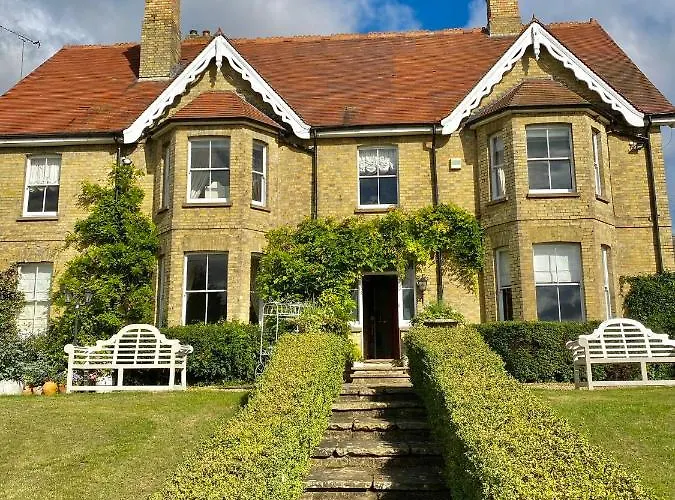 Lodge Farm Bed & Breakfast Hitchin