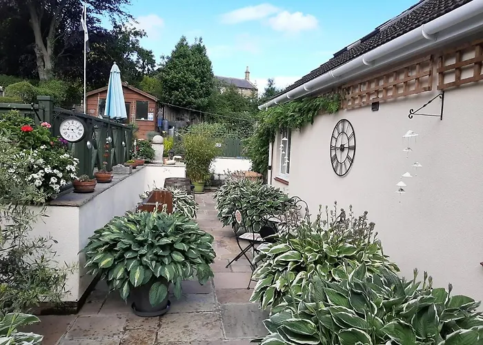 Holly Lodge Alnwick