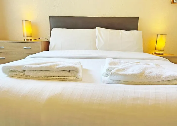 Balin Helmshore Hotel