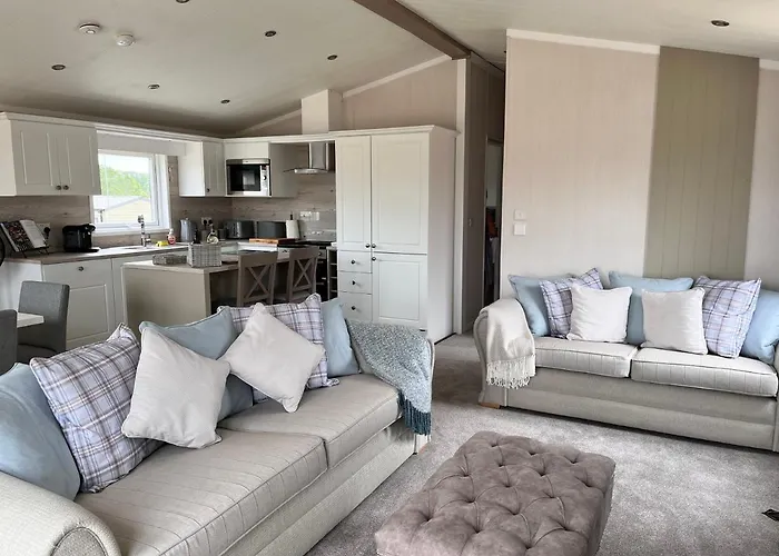 Edmonton Lodge Clitheroe