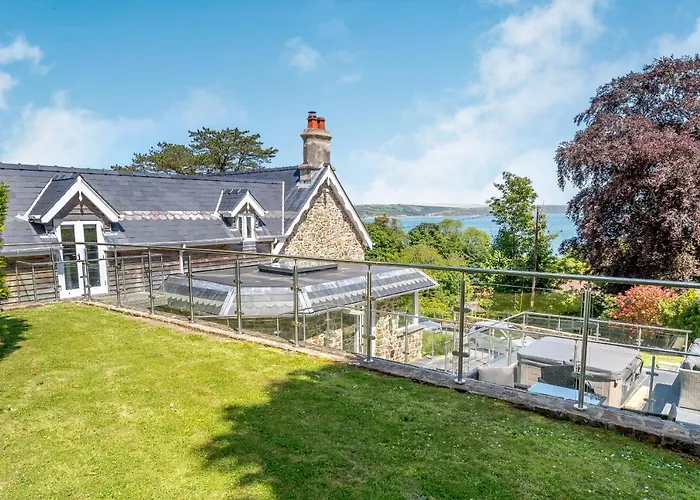 Rhodewood Lodge Saundersfoot