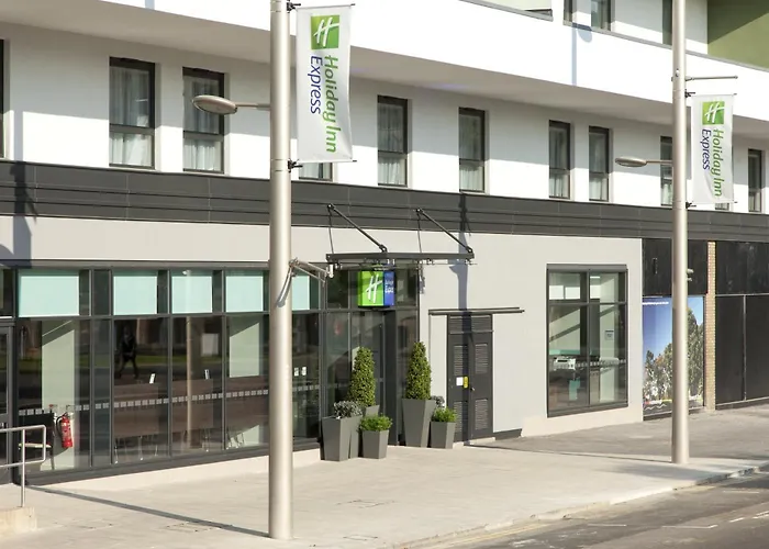 Holiday Inn Express Middlesbrough - Centre Square By Ihg