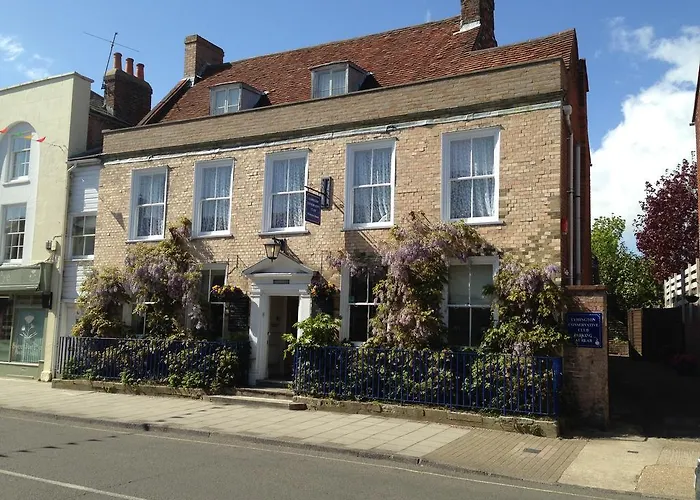 Wisteria House Bed & Breakfast Lymington