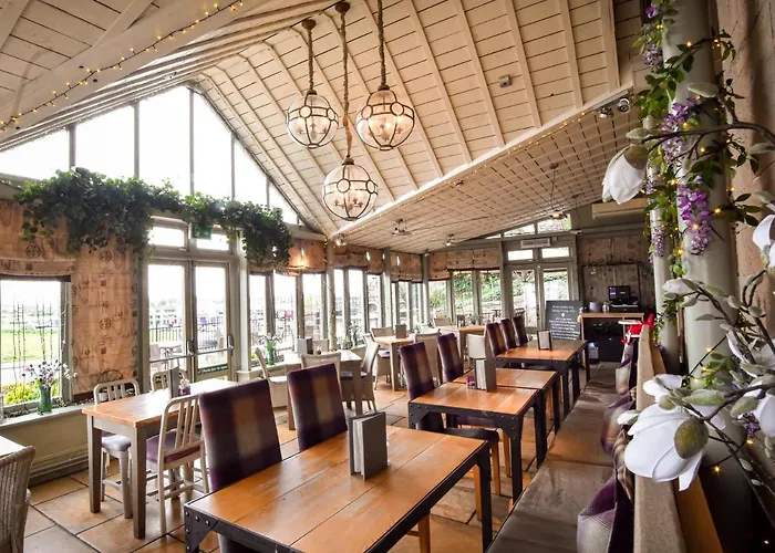 The Meadowpark Bar, Kitchen & Rooms