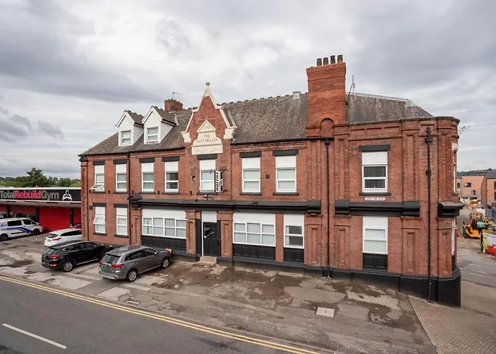Dusties Hotel