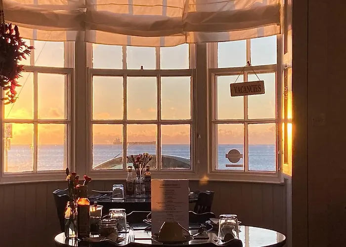 Whitecliff Guest House