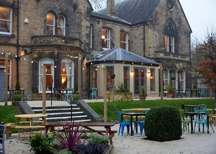 Holmfield Arms By Greene King Inns Wakefield