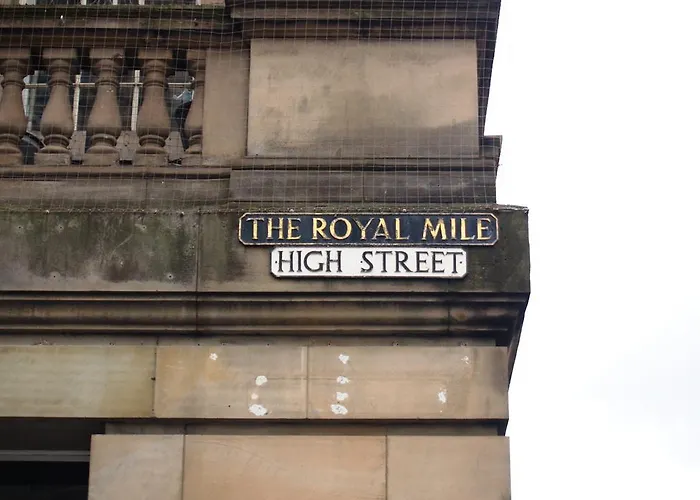 Royal Mile Mansions Apartment Edinburgh