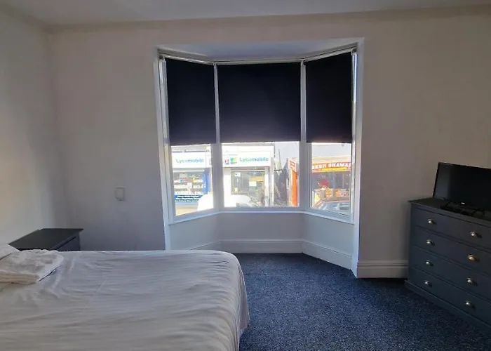 Self Check In Apartment In Central Doncaster