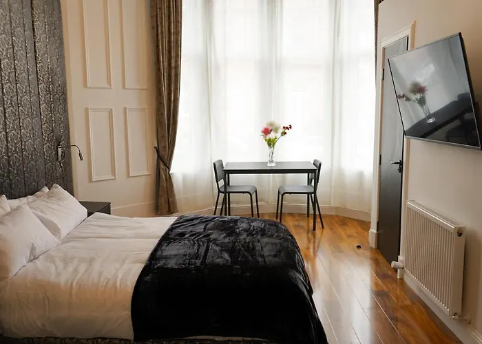 Novana Aparthotel