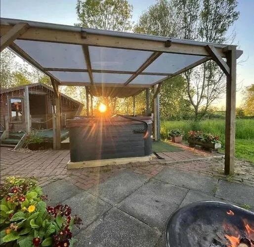 Wooden Tiny House Glamping Cabin With Hot Tub 1
