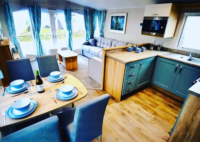 3 Bedroom Heaven Home Chichester