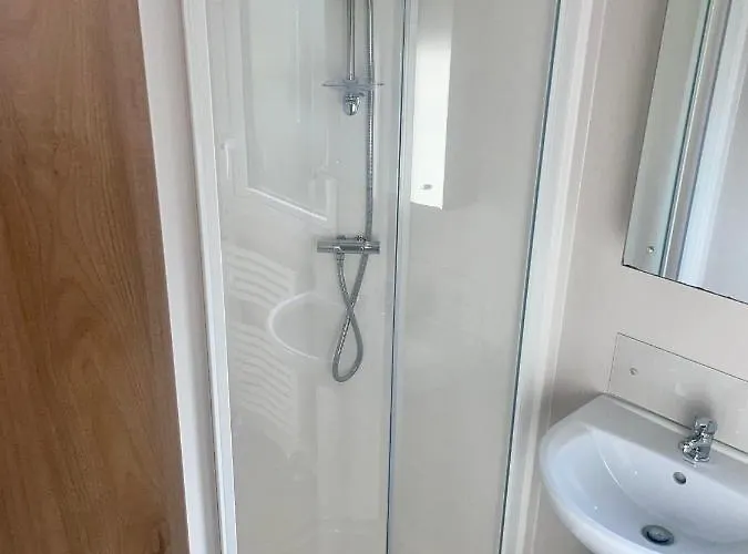 3Guests-2Bedroom-Wifi-Tv