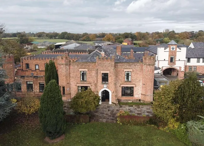 Chester Hotels With Pool