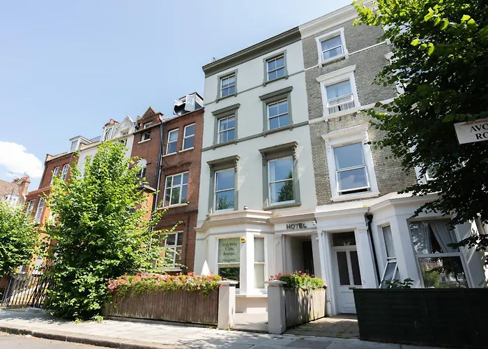Simply Rooms & Suites London