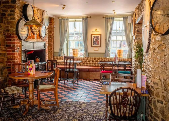 The George Hotel