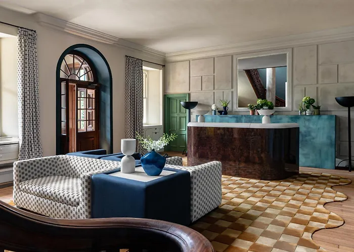 Hotel Cowley Manor Experimental Elkstone