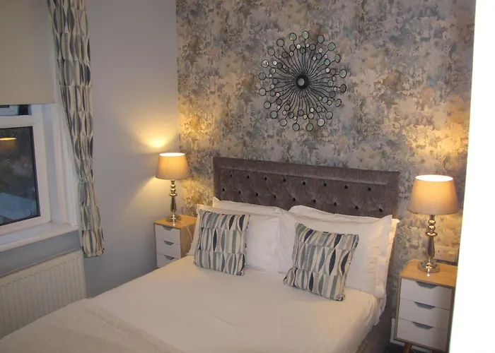 Ashmira Guest House