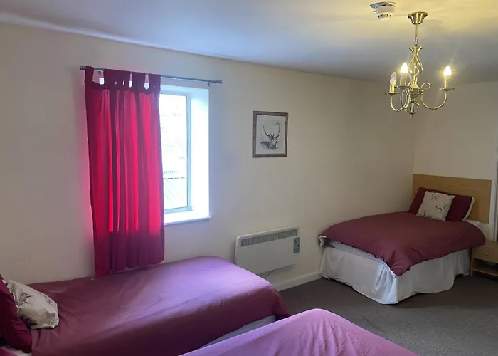 The Jolly Drayman Pub And Hotel