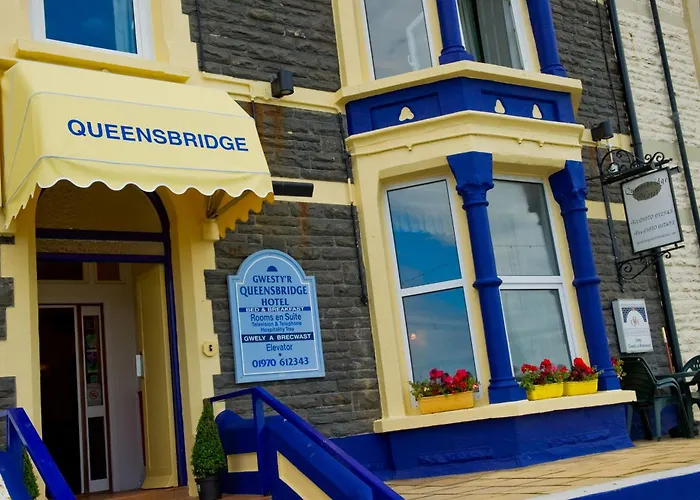 Queensbridge Hotel