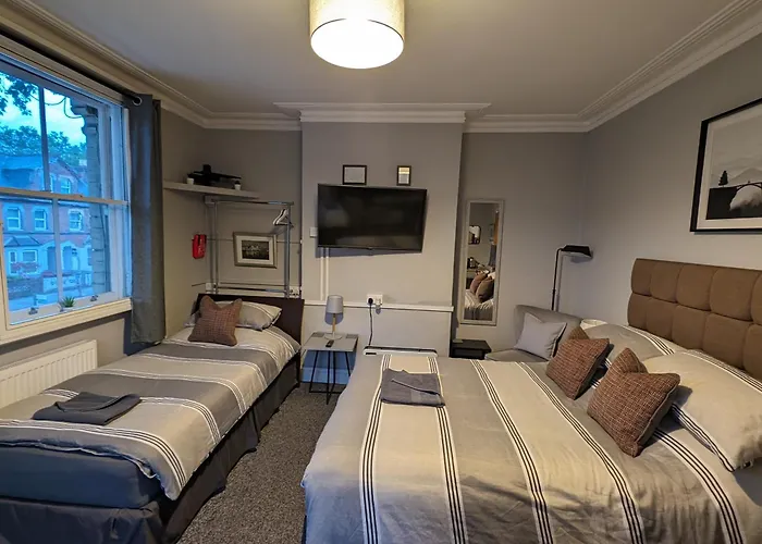 Caversham Lodge Reading