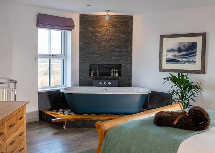 Dark Skye Cottage Broadford 