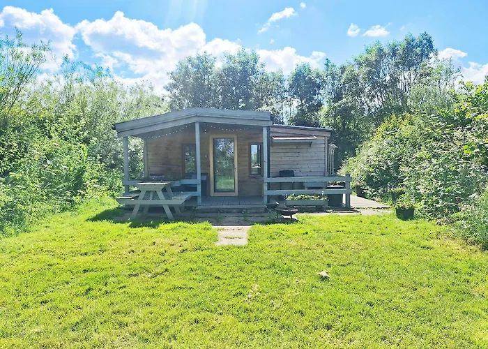 Beautiful Wooden Tiny House, Glamping Cabin With Hot Tub 2