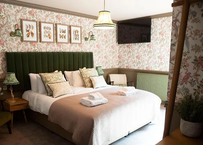 Bulls Head, Castleton Hotel
