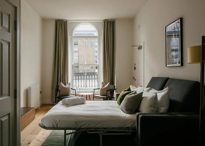 33 Castle Terrace Aparthotel Edinburgh