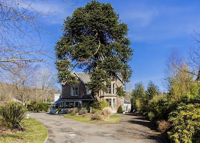 The Abbotsford Hotel Callander