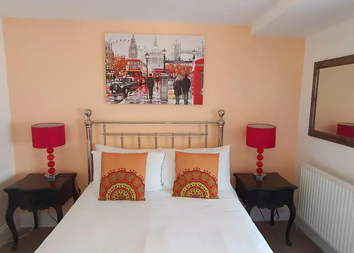 Grand Pier Guest House