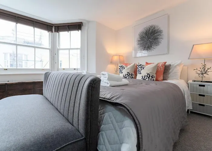 Host & Stay - Rooftop Views On Little Preston Brighton