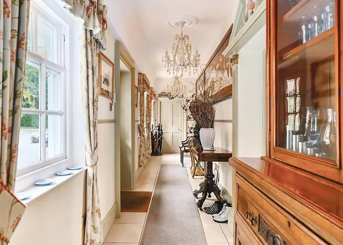 Saltcote Place
