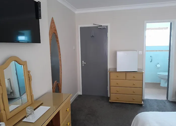 The Rosscourt Hotel (Adults Only) Bournemouth