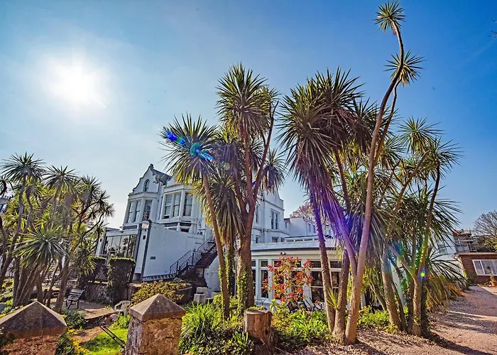The Sherwood Palm Hotel, Torquay Beach