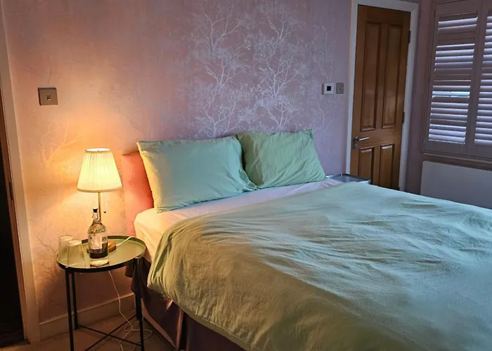 Boston Manor House Hotel Brentford