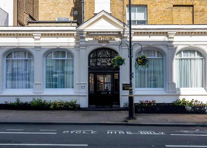 Grand Concerto Hotel London