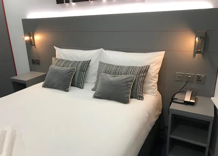 Ilford Hotel Goodmayes