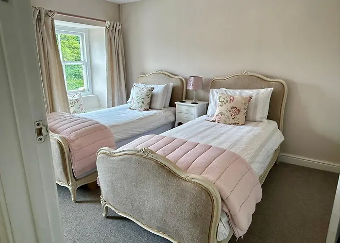 Britannia House Vintage B&B Cornwall